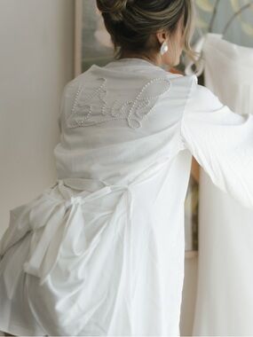 White Bridal Robe with Pearl 'Bride' Script